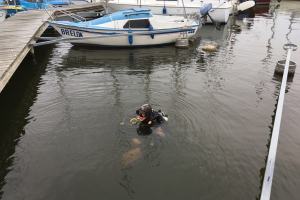 Sprzątanie dna naszego portu - 1 września 2018r.